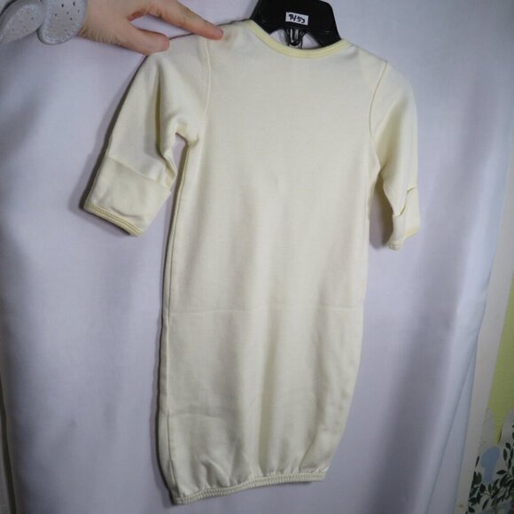 Baby Yellow Swaddle Bunting 100% cotton embroidered elastic bottom - Picture 4 of 9